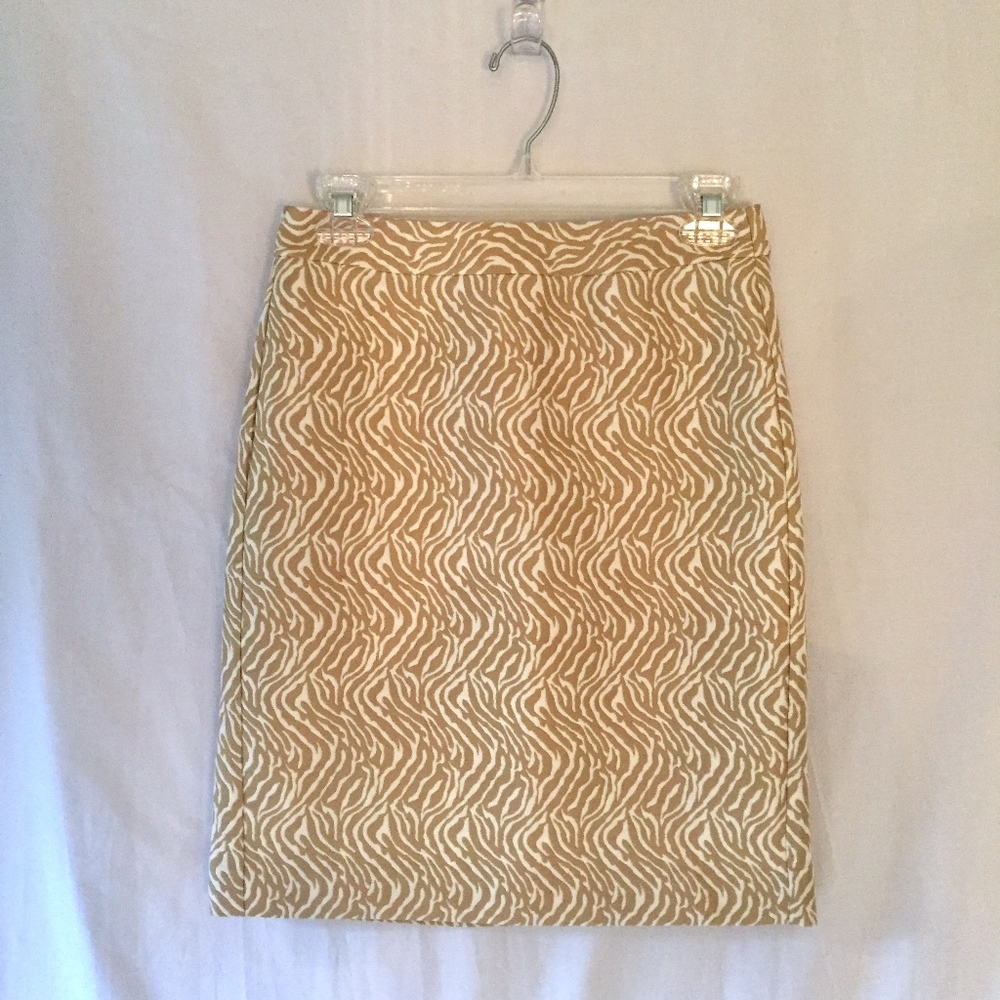 Banana Republic Tan and Cream Pencil Skirt